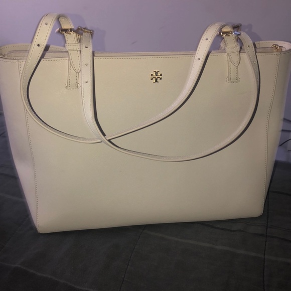 Tory Burch Handbags - Tory Burch Tote